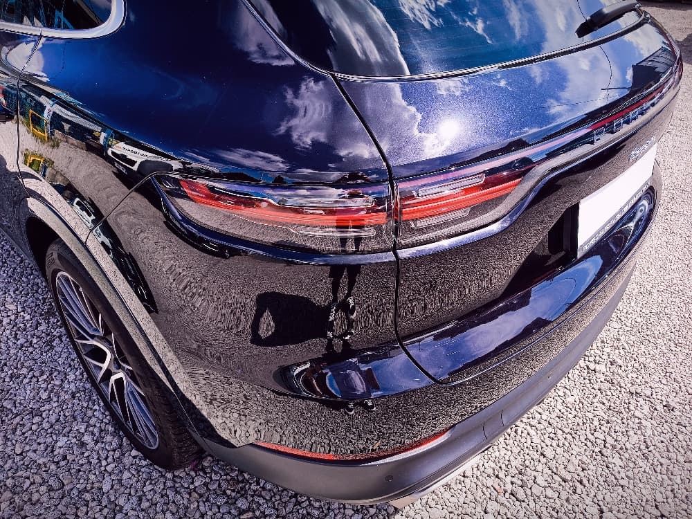 2018 Porsche CAYENNE - 13
