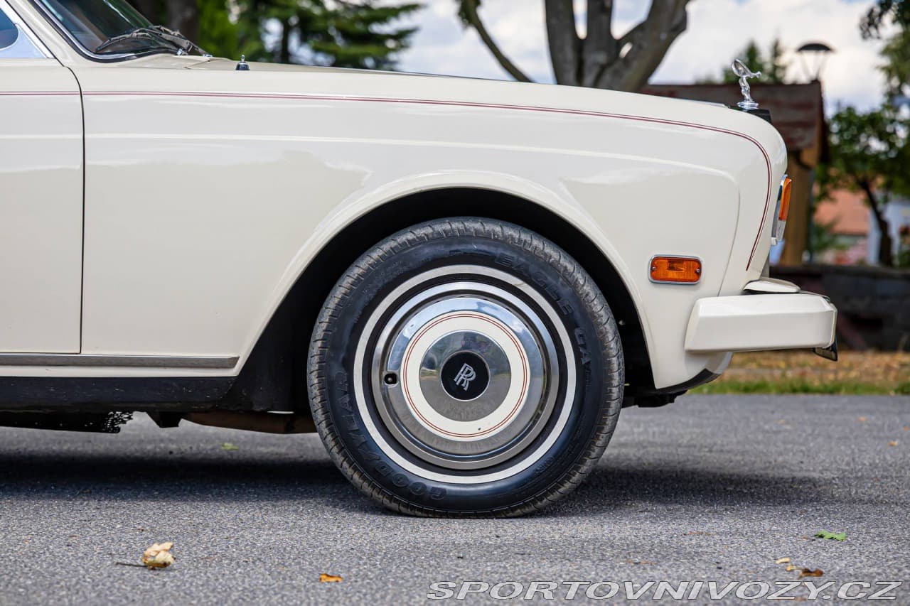 1979 Rolls-Royce CORNICHE - 19