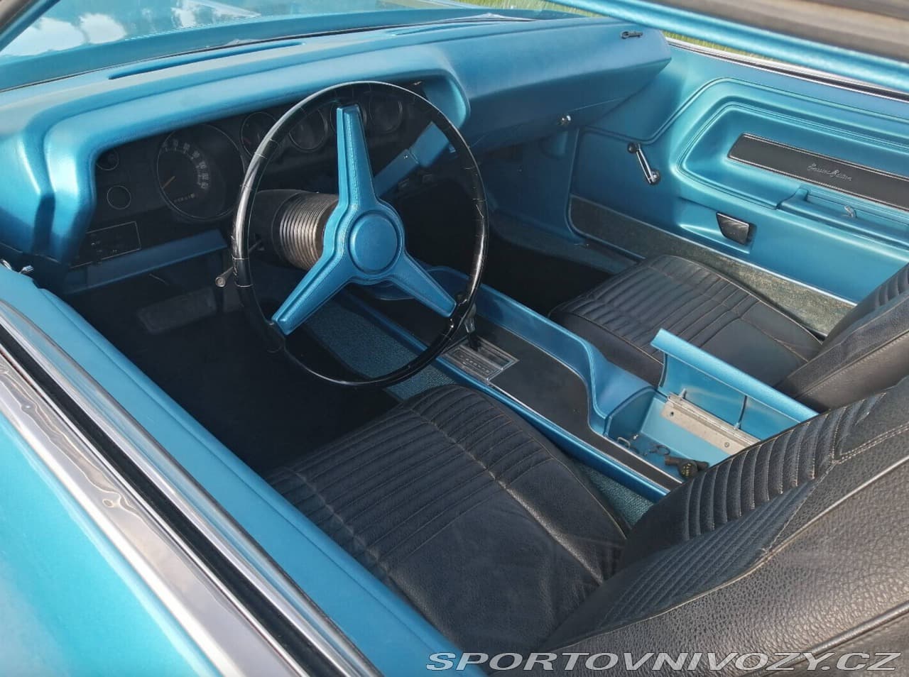 1970 Dodge CHALLENGER - 11