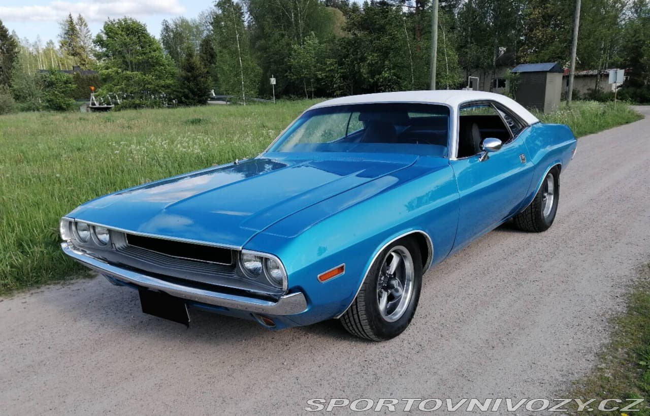 1970 Dodge CHALLENGER - 2