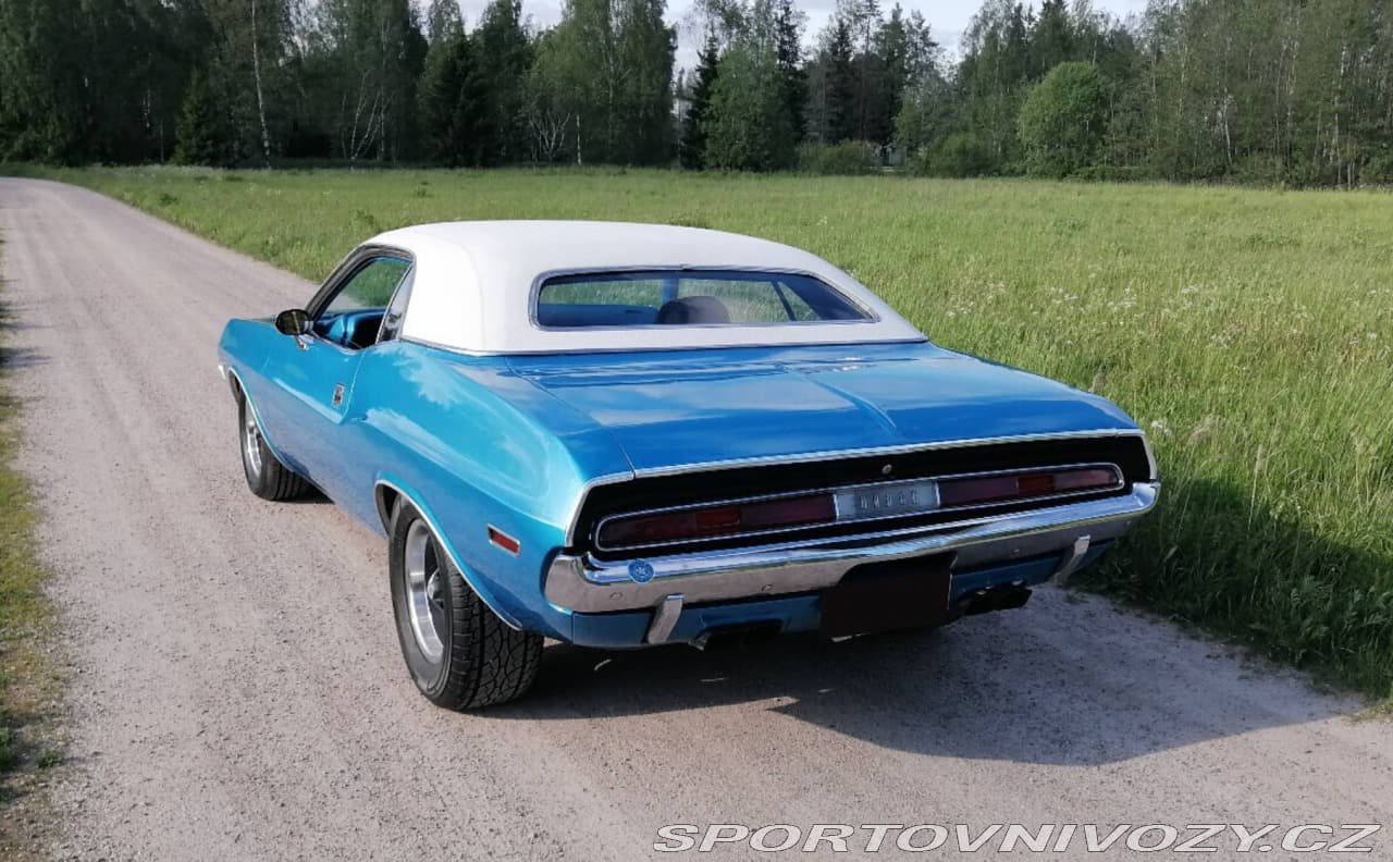 1970 Dodge CHALLENGER - 9