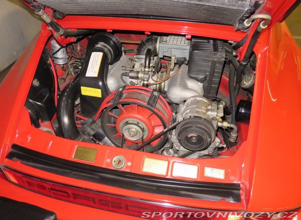 1985 Porsche 911 - 5