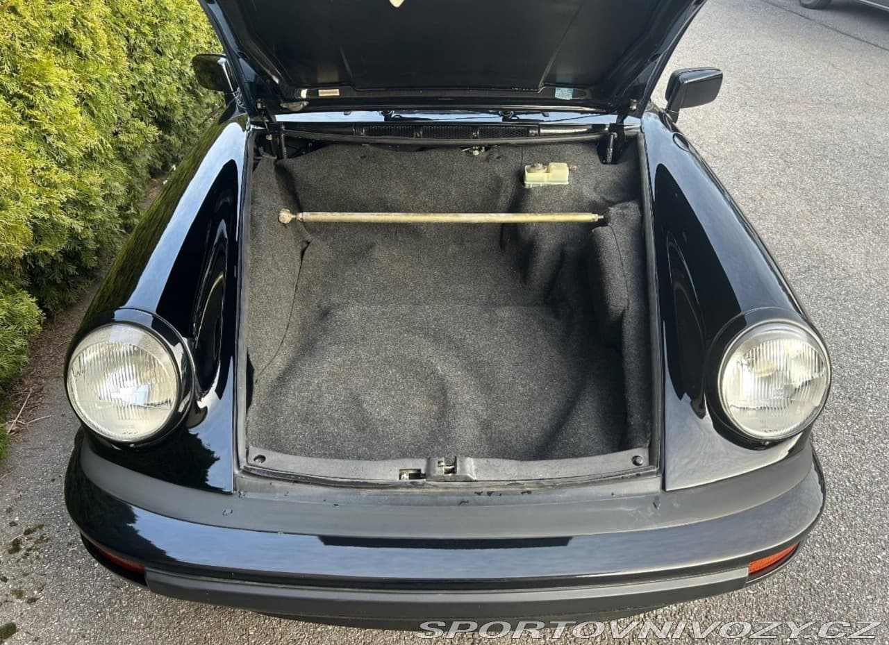1987 Porsche 911 - 14