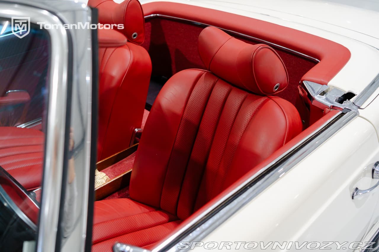 1971 Mercedes-Benz SL - 10