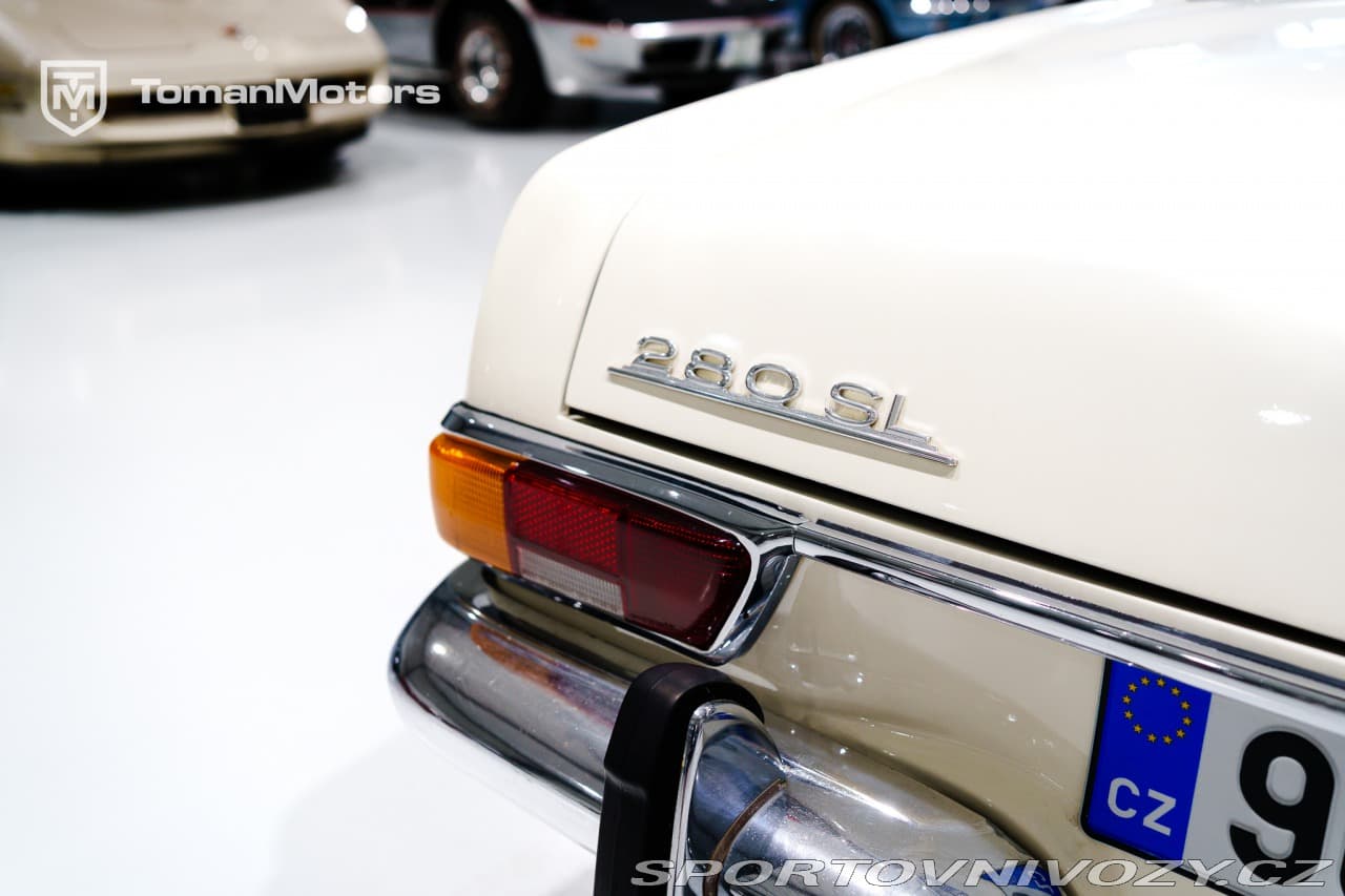 1971 Mercedes-Benz SL - 16