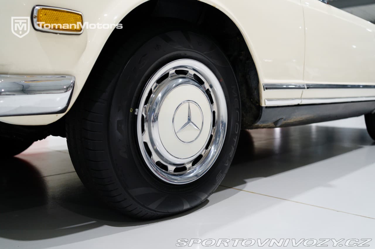 1971 Mercedes-Benz SL - 17