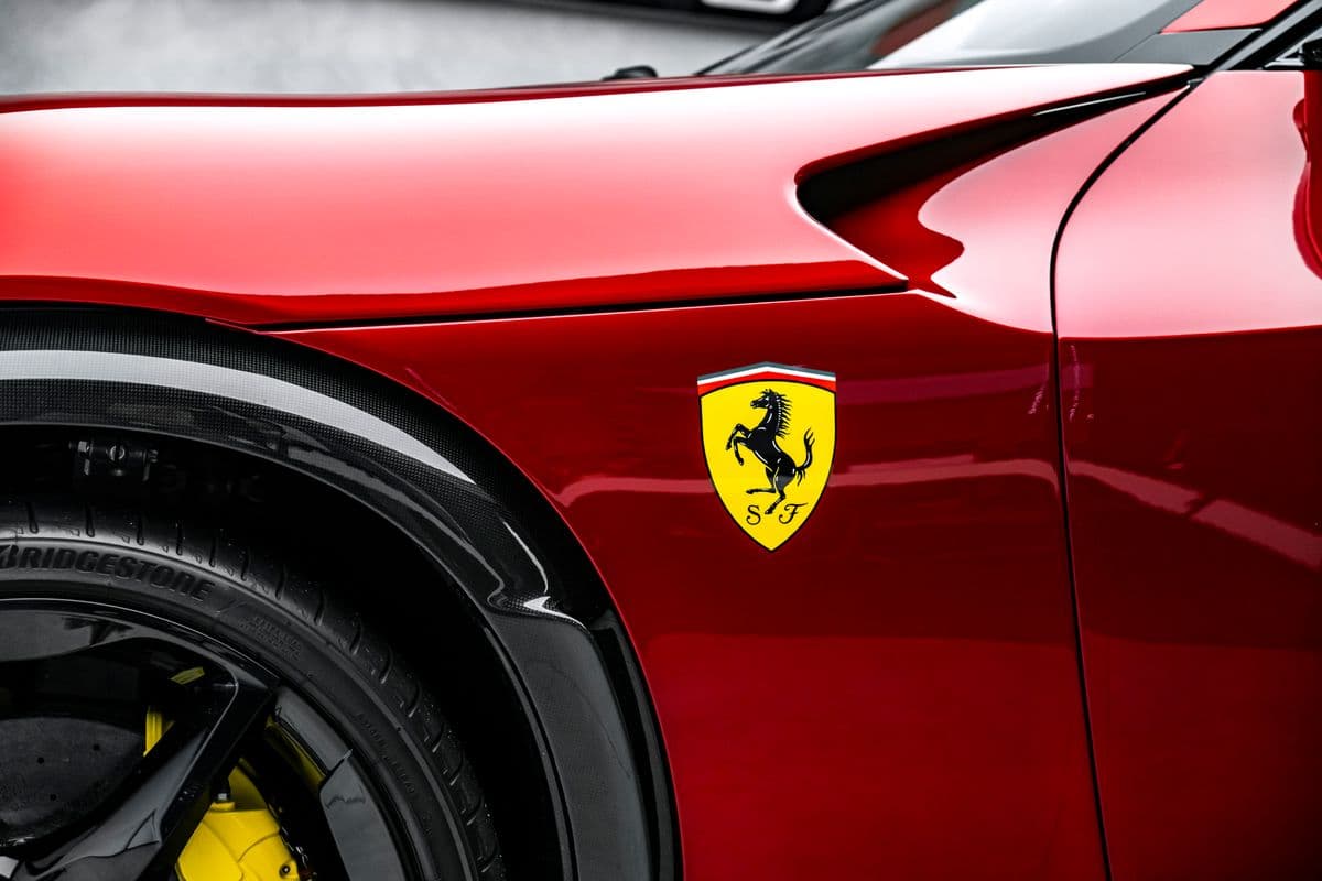 2024 Ferrari PUROSANGUE - 20