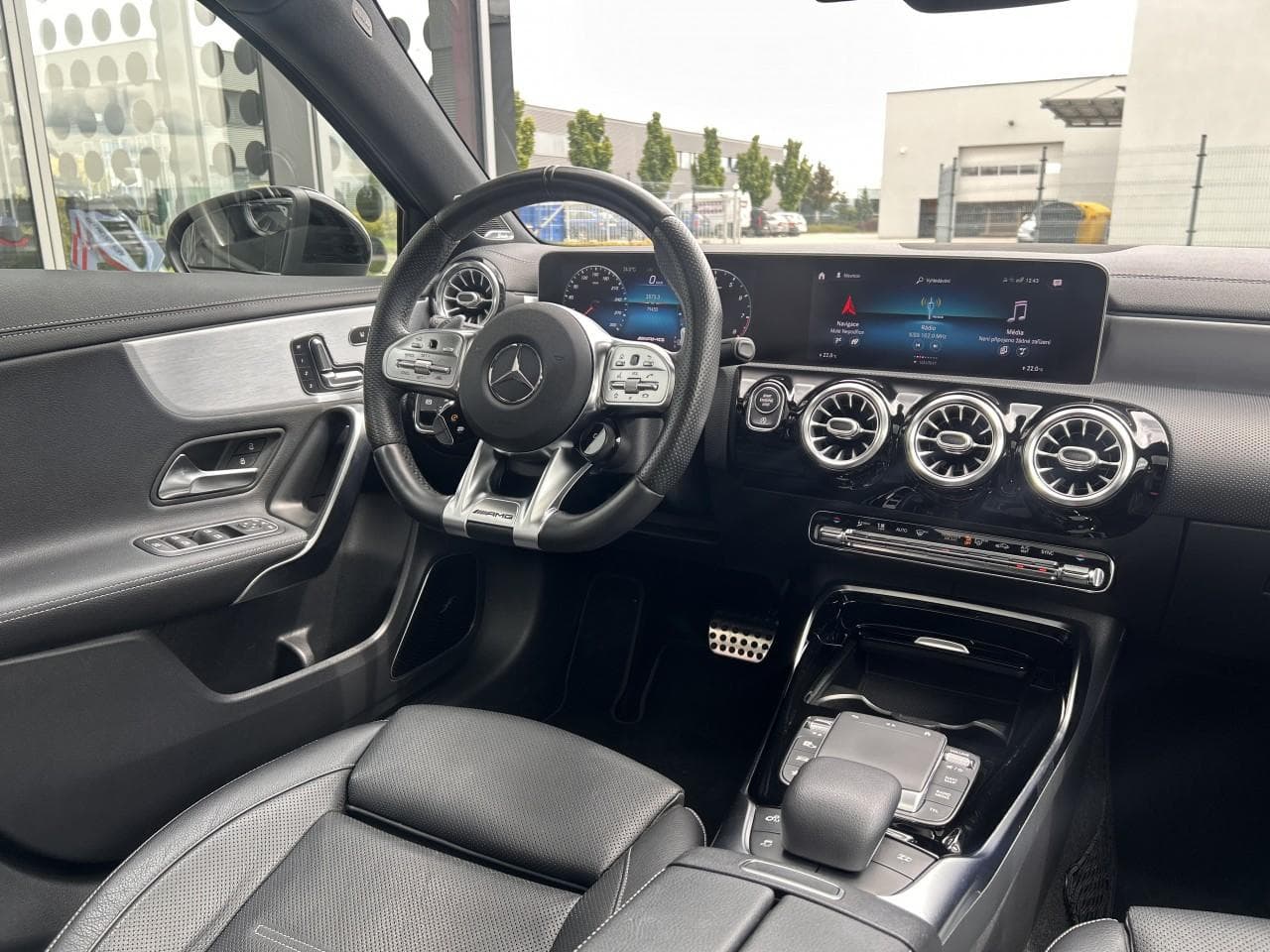 2020 Mercedes-Benz A-CLASS - 16