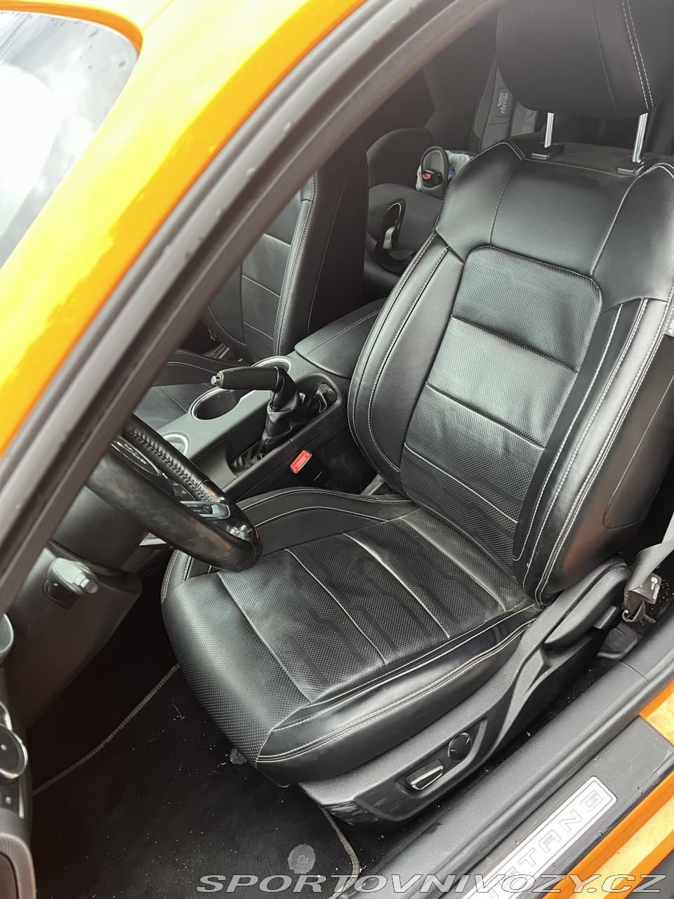2019 Ford MUSTANG - 8