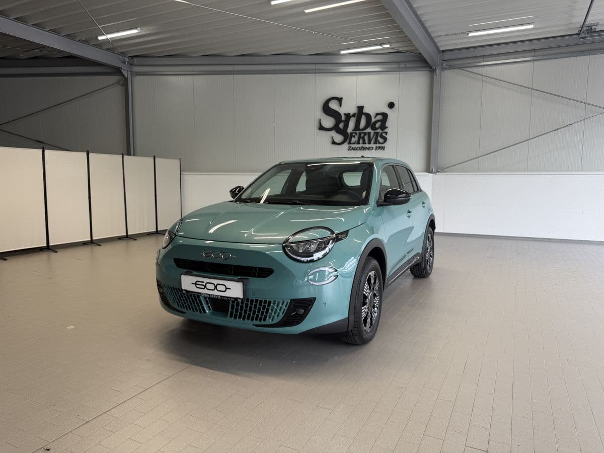 Fiat 600 1.2 Turbo Hybrid 110k MHE