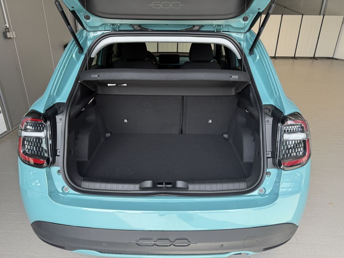 2025 Fiat 600 - 20