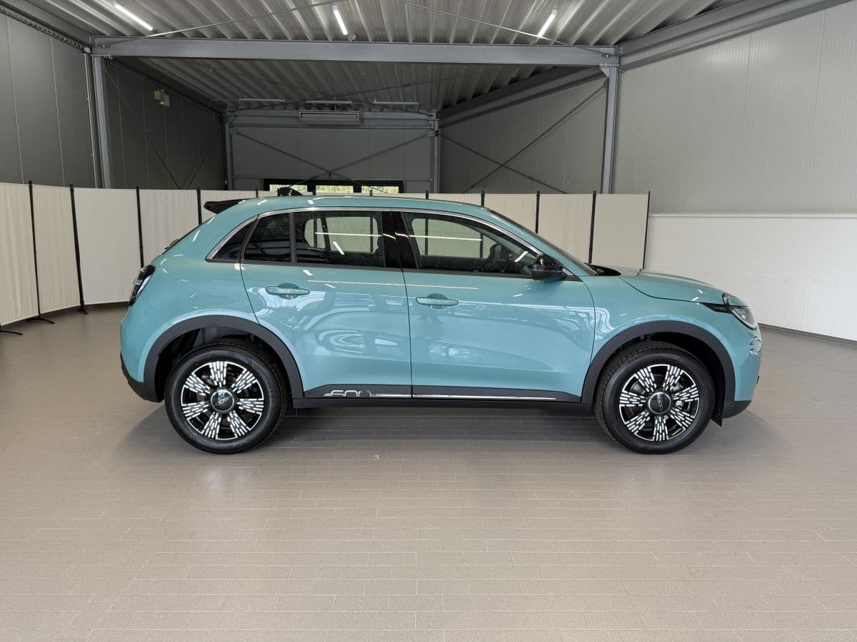 2025 Fiat 600 - 5