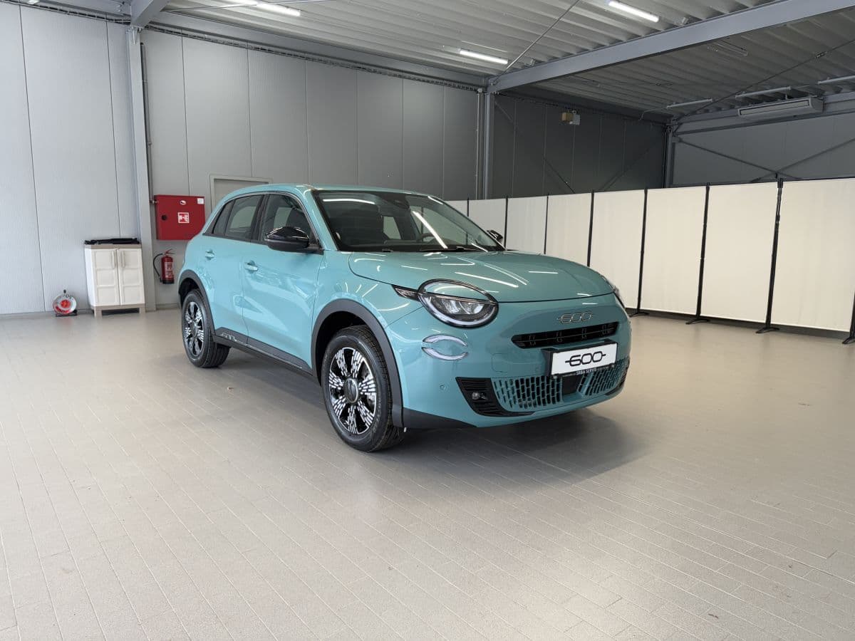 2025 Fiat 600 - 6