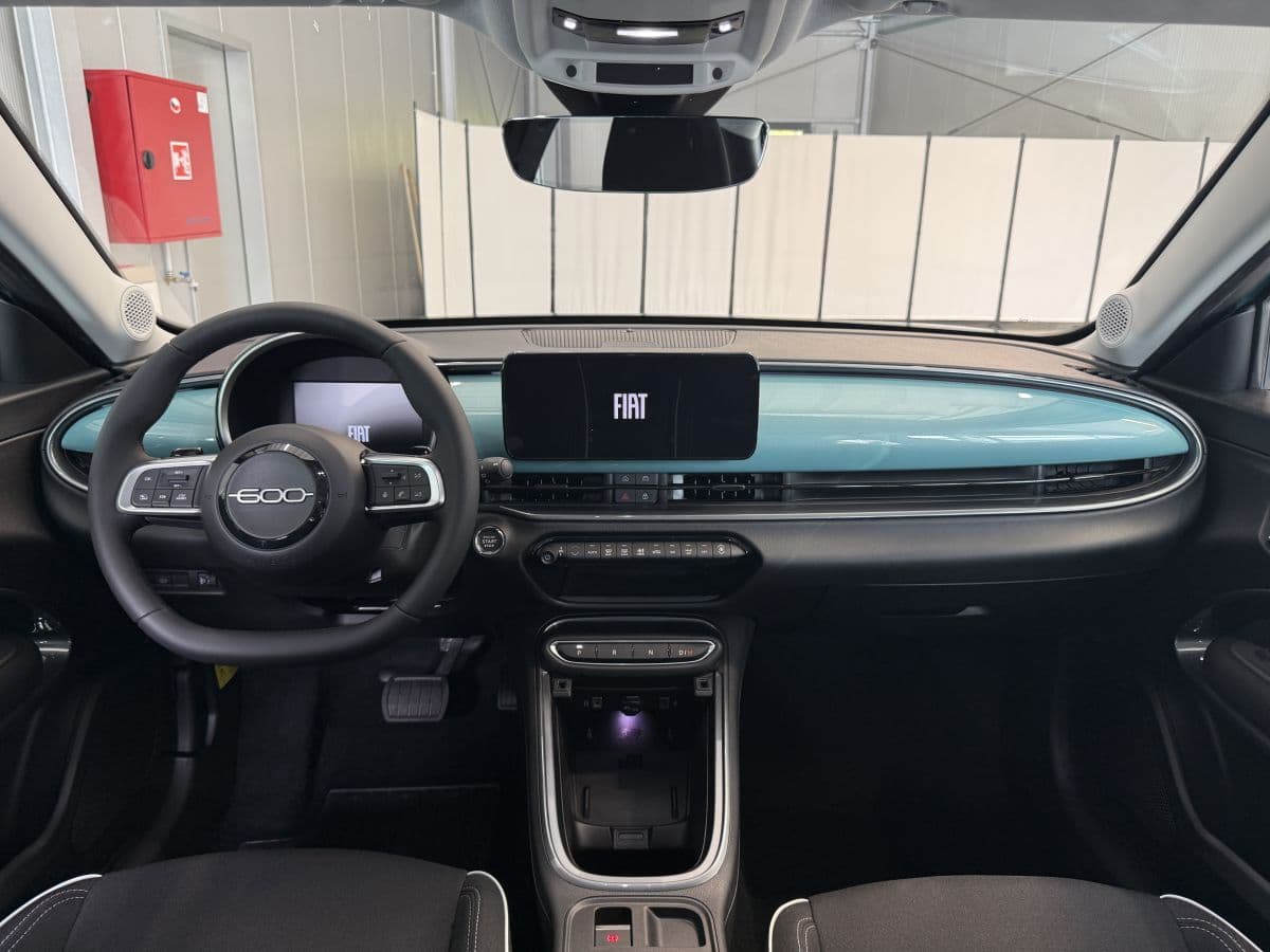 2025 Fiat 600 - 7