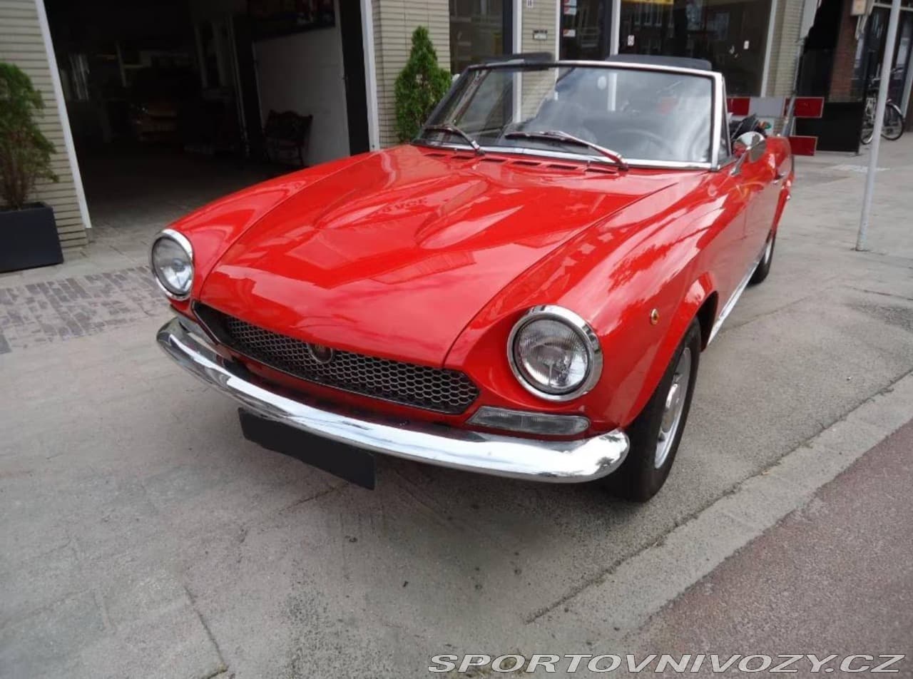 1972 Fiat 124 - 3