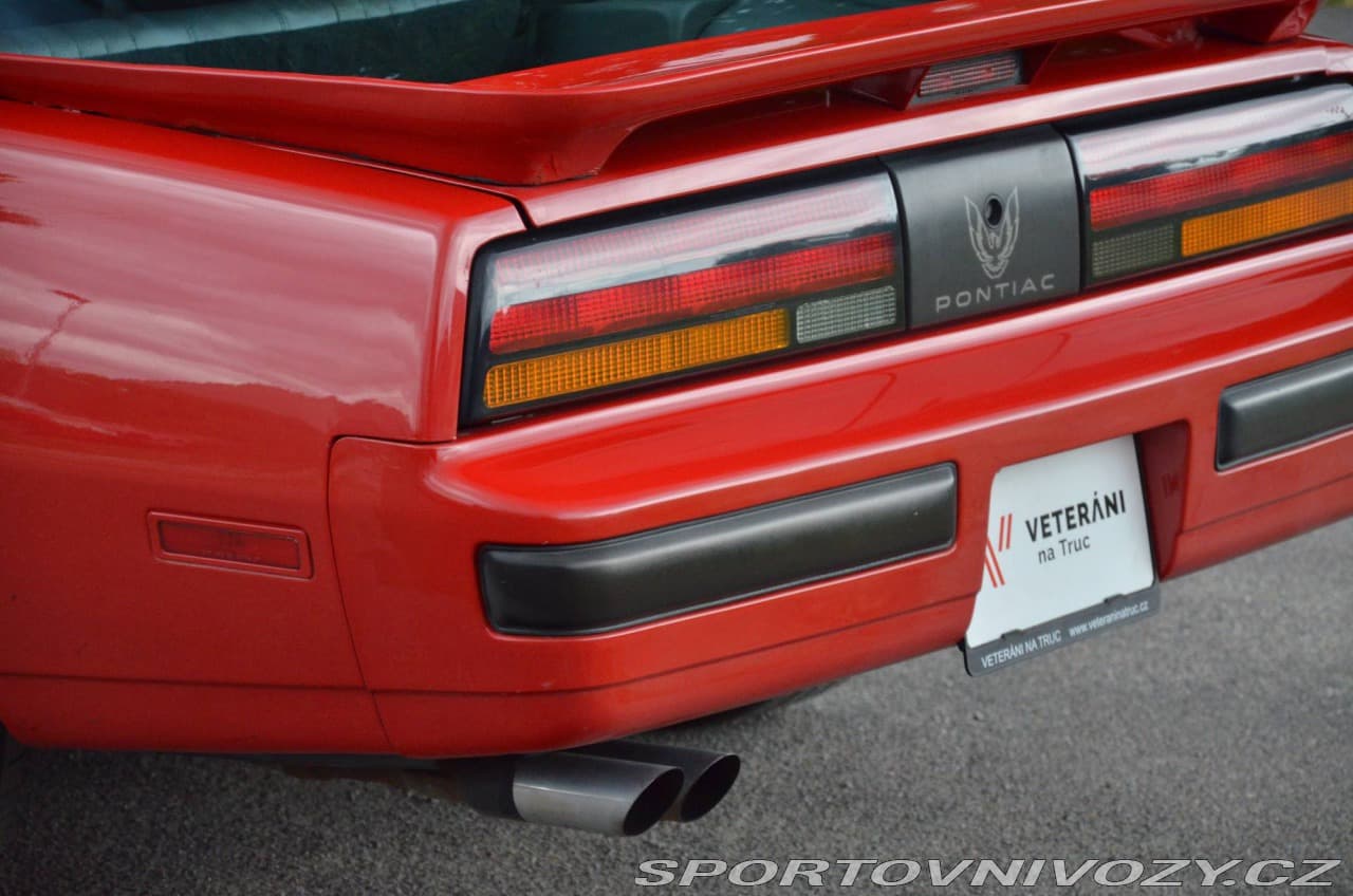 1989 Pontiac FIREBIRD - 17