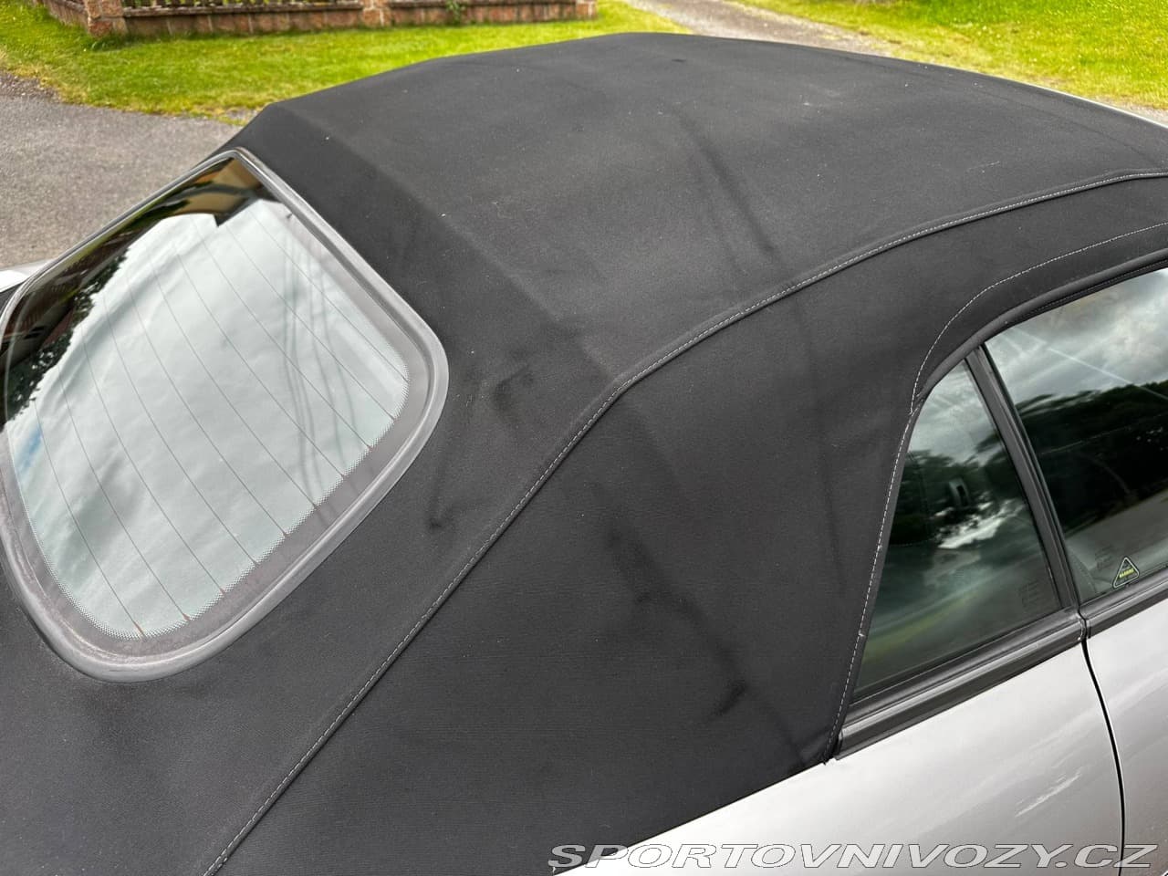 2001 Jaguar XK - 12