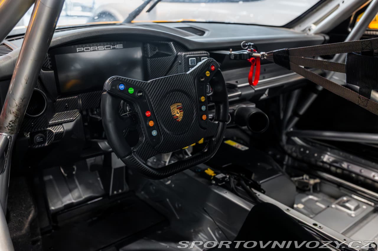 2024 Porsche 911 - 5