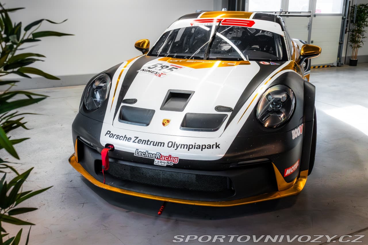 2024 Porsche 911 - 6