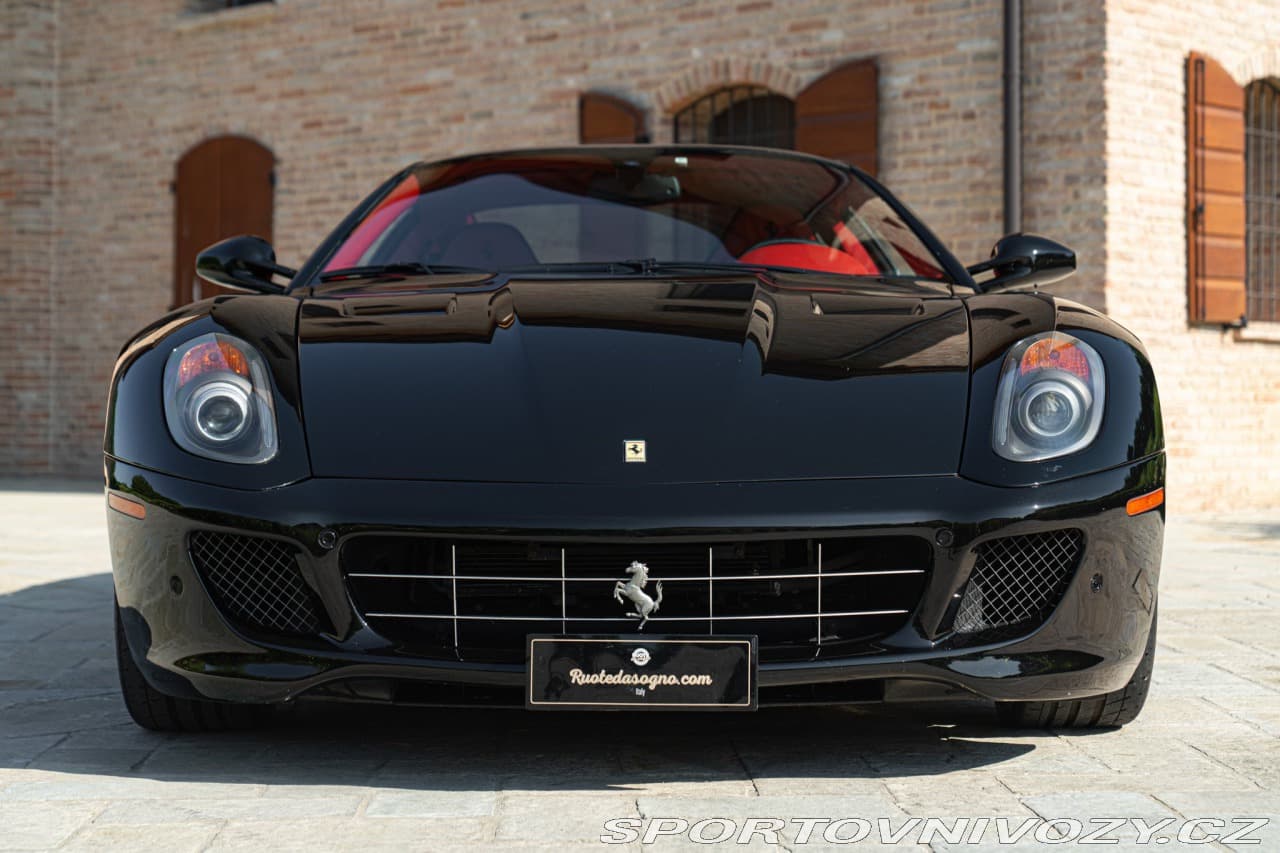 2010 Ferrari 599 - 3