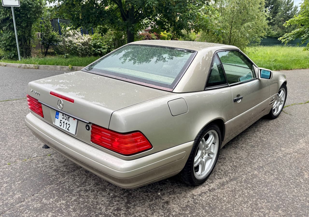 1998 Mercedes-Benz SL - 12