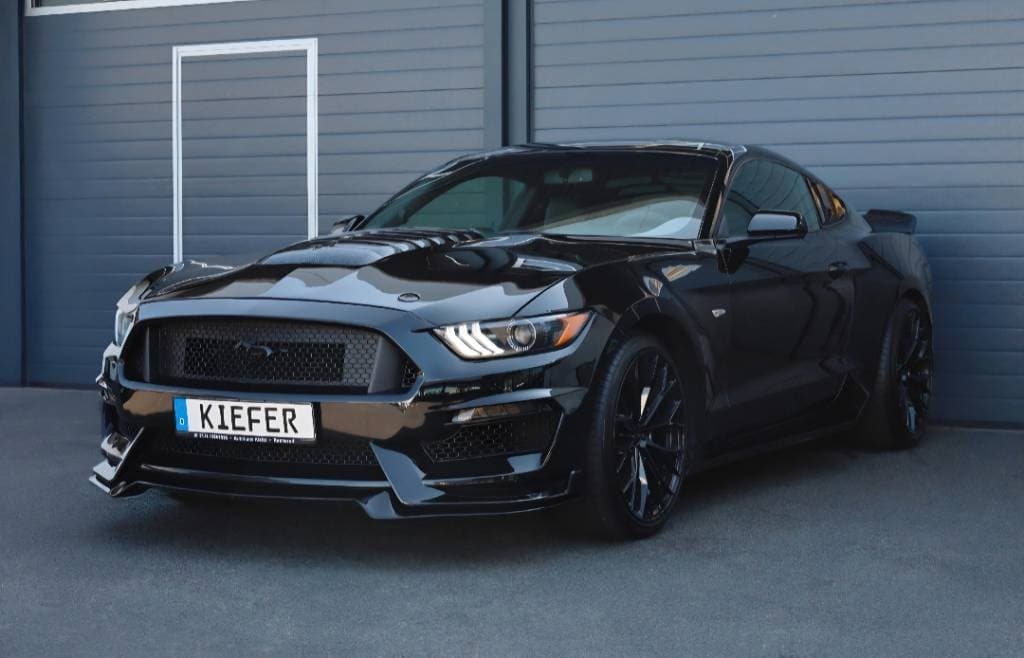 2018 Ford MUSTANG - 3