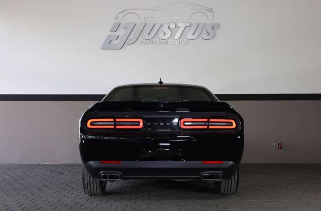 2022 Dodge CHALLENGER - 4