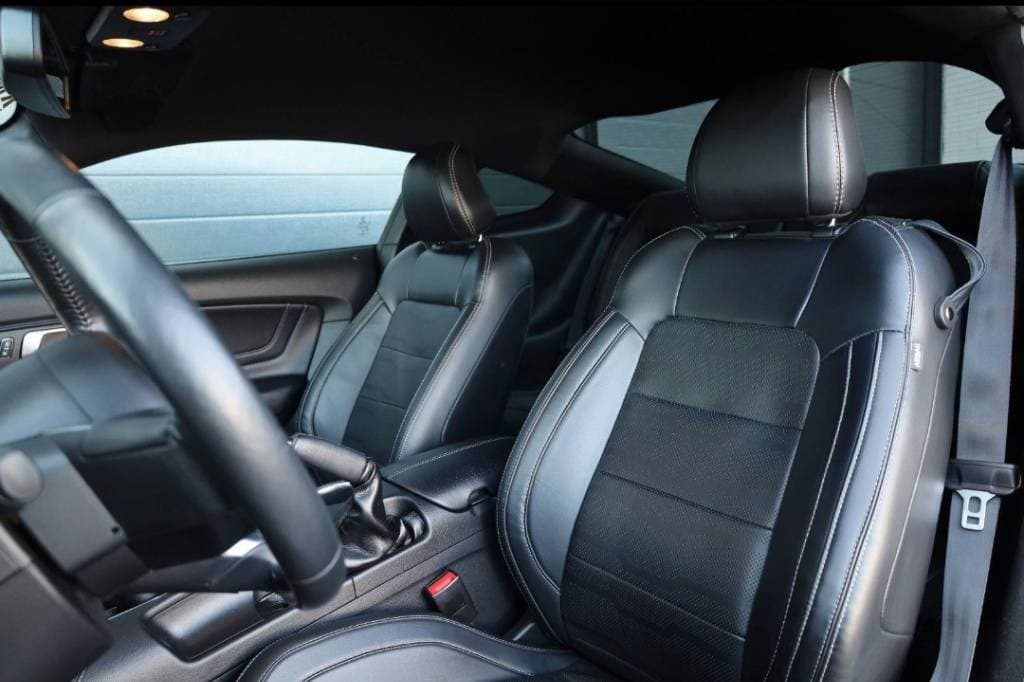2020 Ford MUSTANG - 12