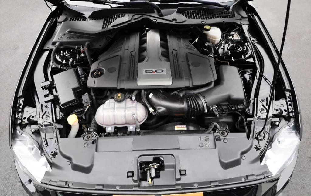 2020 Ford MUSTANG - 20