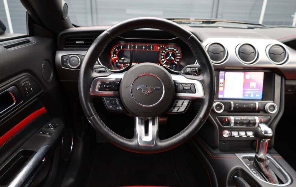 2020 Ford MUSTANG - 8