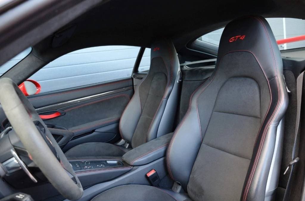 2021 Porsche 718 - 14