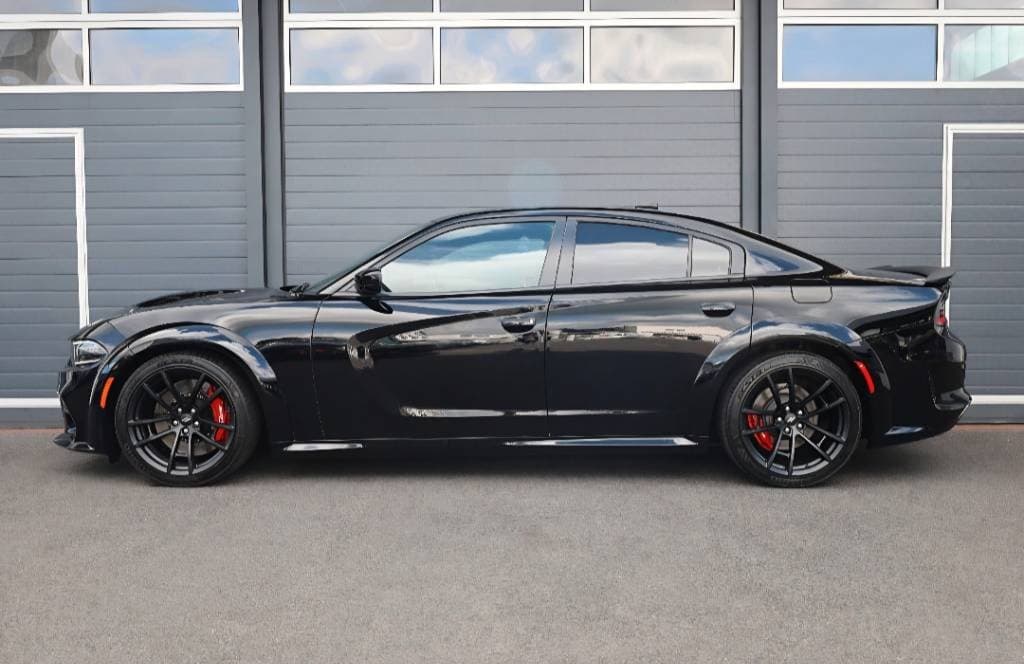 2021 Dodge CHARGER - 4