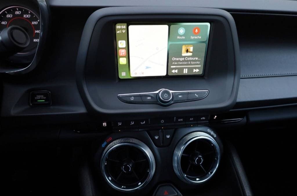 2019 Chevrolet Camaro - 31