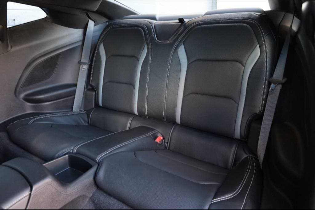 2020 Chevrolet Camaro - 19