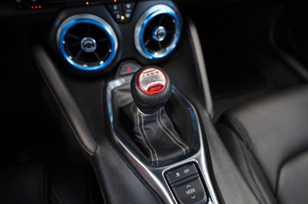 2020 Chevrolet Camaro - 27