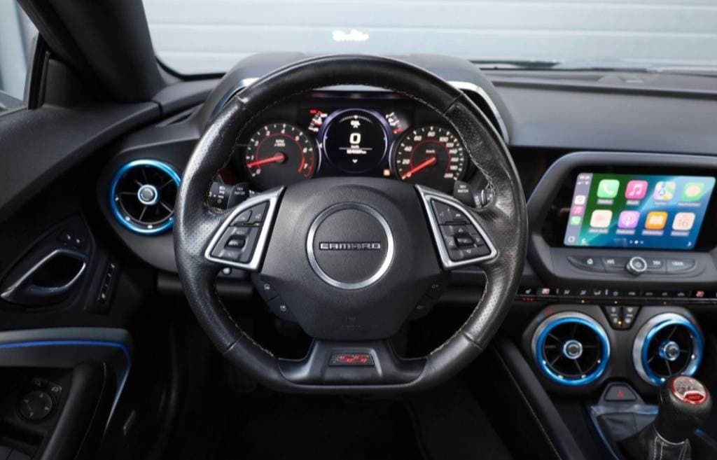 2020 Chevrolet Camaro - 29