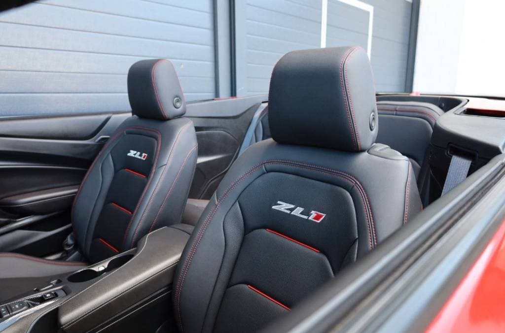 2020 Chevrolet Camaro - 19