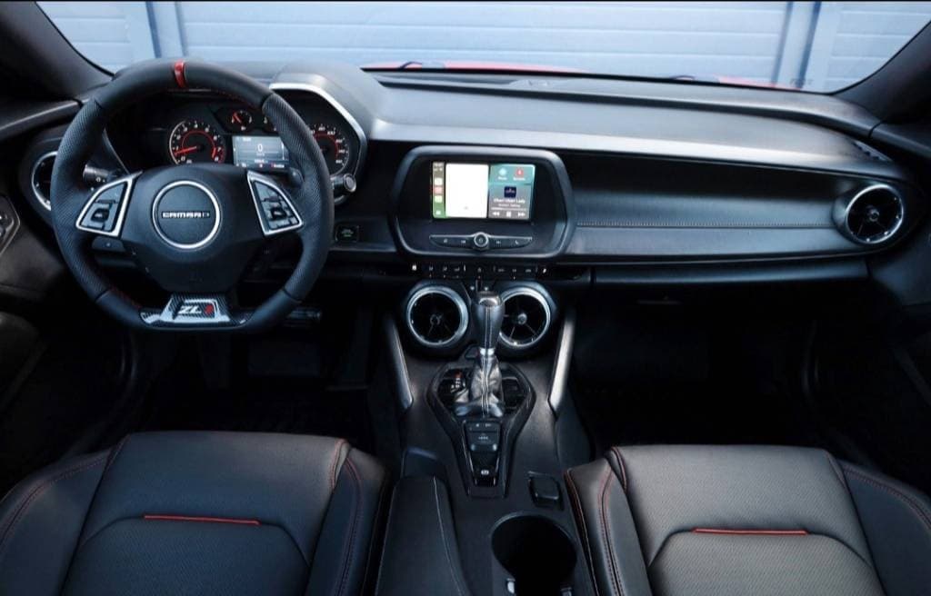 2020 Chevrolet Camaro - 15