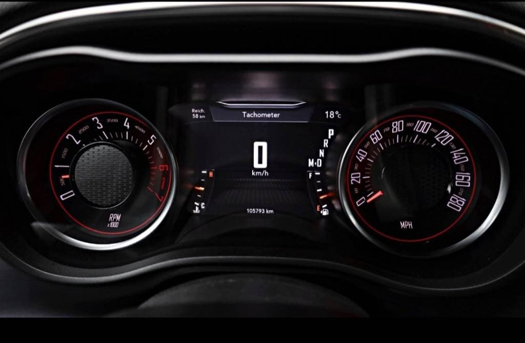 2018 Dodge CHALLENGER - 10