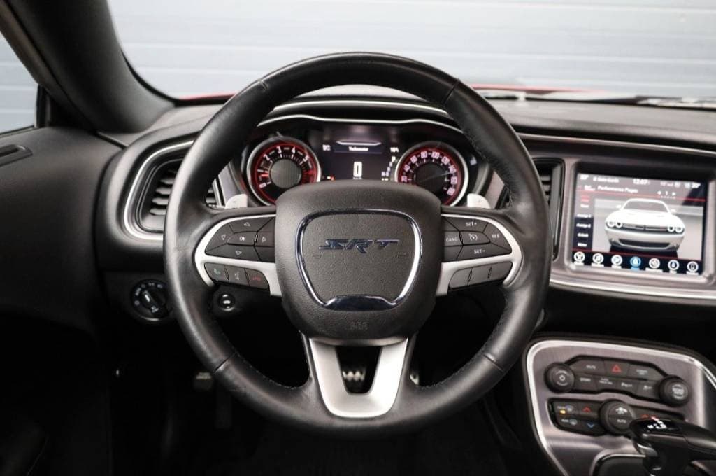 2018 Dodge CHALLENGER - 13