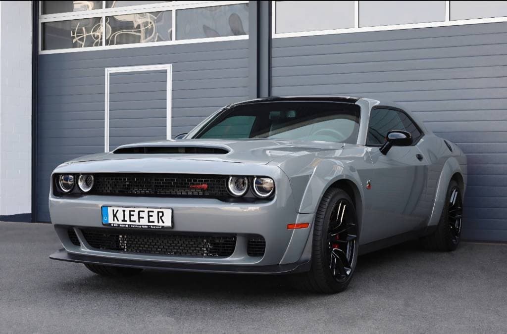 Dodge Challenger 6.4 WideBody 392