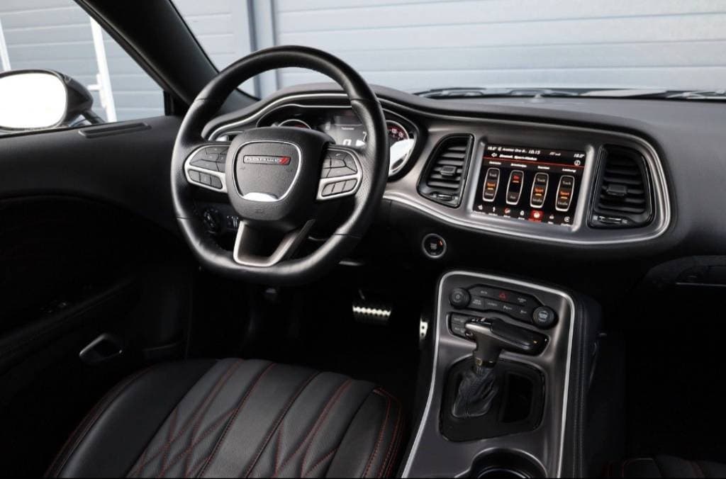 2022 Dodge CHALLENGER - 10