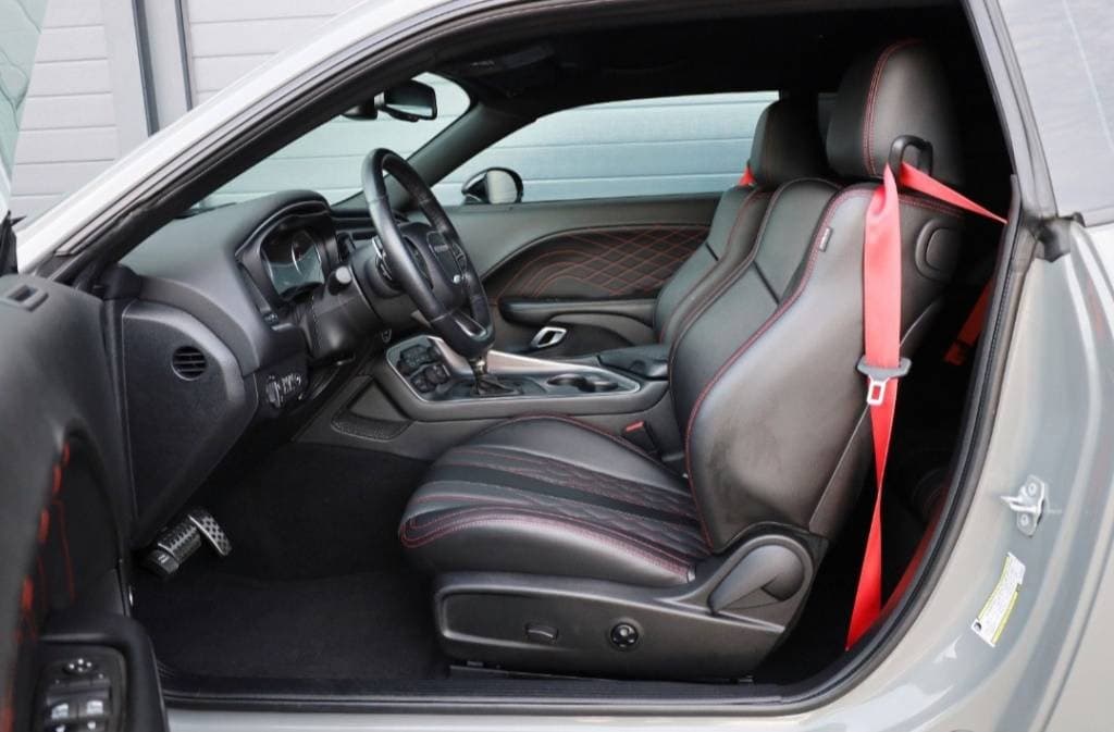 2022 Dodge CHALLENGER - 11