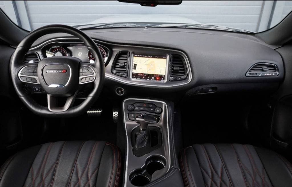 2022 Dodge CHALLENGER - 9