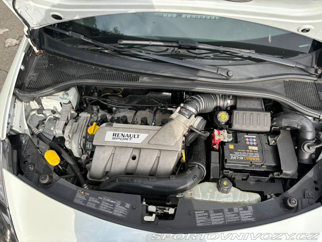 2011 Renault Clio - 21