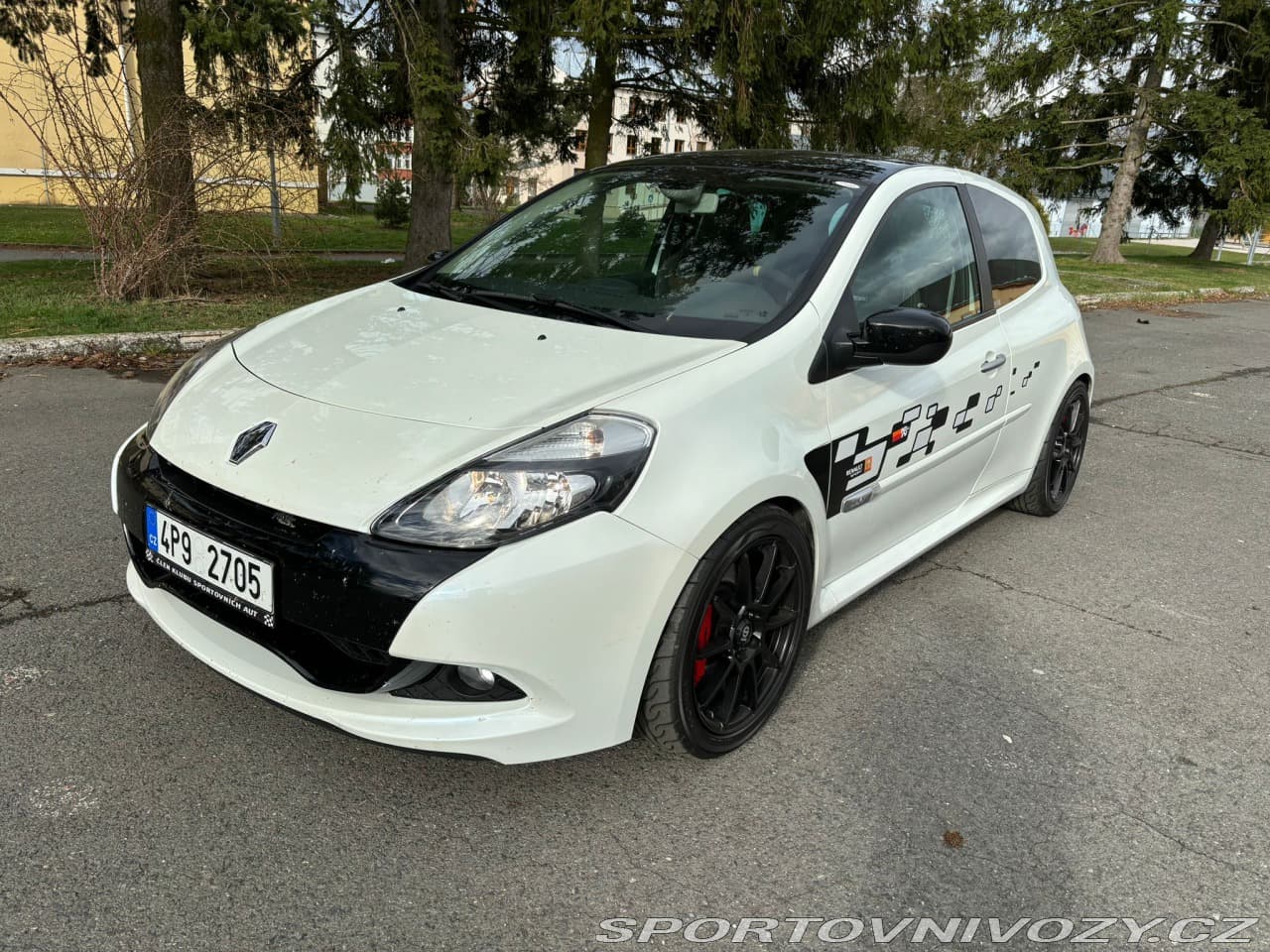 2011 Renault Clio - 25