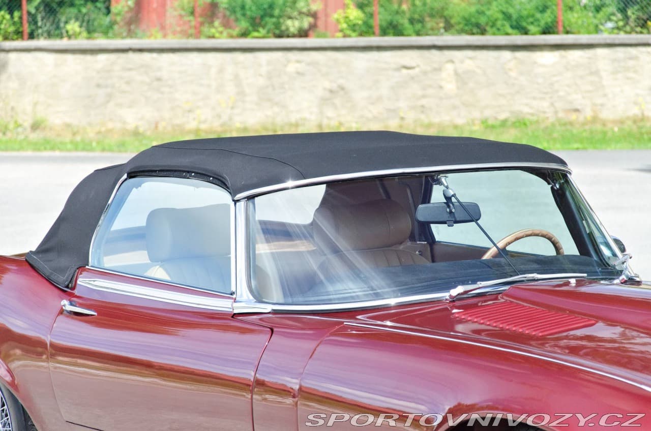 1973 Jaguar E-TYPE - 10