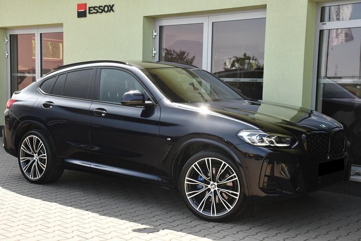 2023 BMW X4 - 2