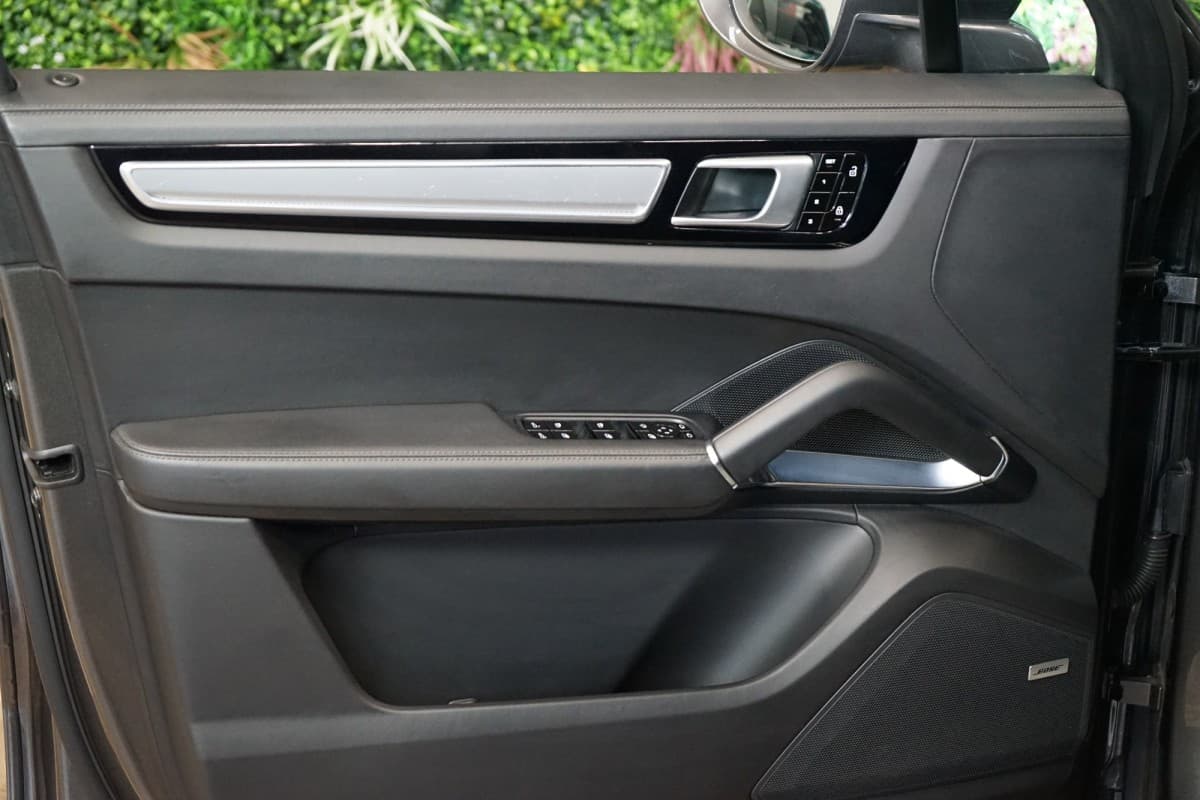 2019 Porsche Cayenne - 35