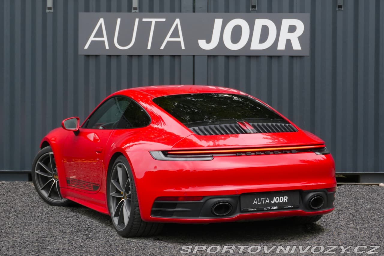 2019 Porsche 911 - 5
